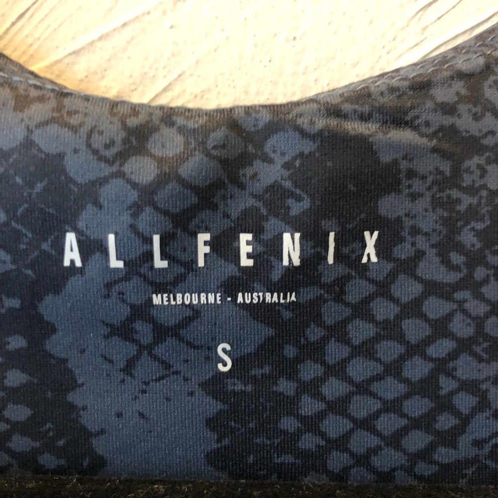 Allfenix Indie Python Print Racerback Sports Bra … - image 8